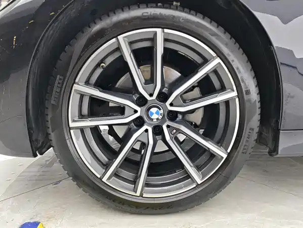 BMW 3 Series 2022