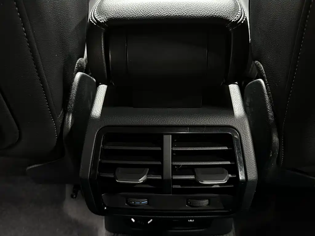 Audi Q3 2022 — фото 17