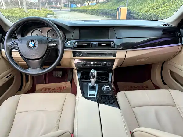 BMW 5 Series 2012