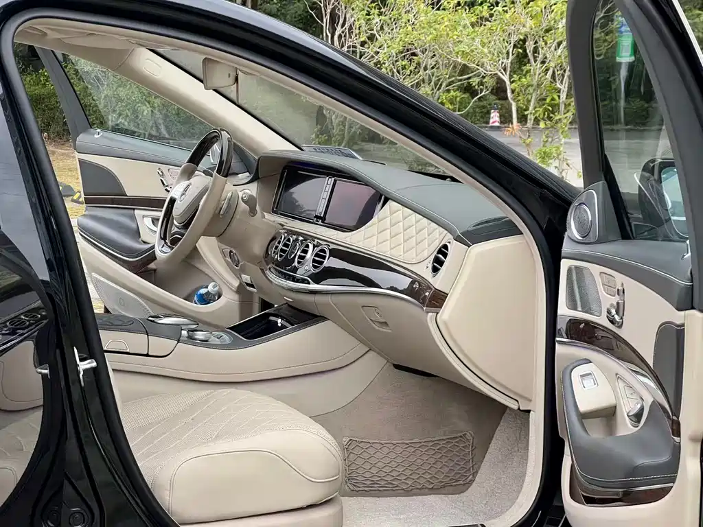 Mercedes-Benz Maybach S-Class 2017 — фото 12