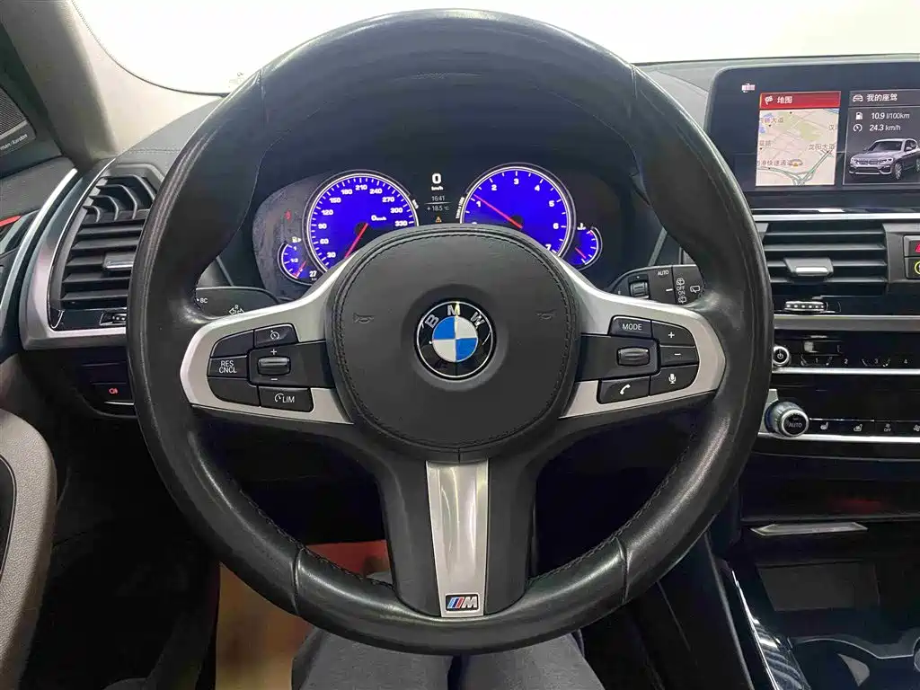 BMW X3 2019 — фото 12