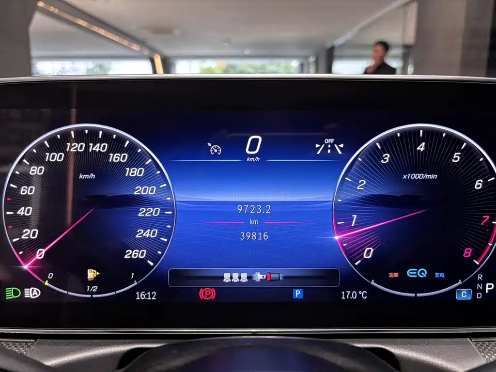 Mercedes-Benz C-Class 2022 — фото 16