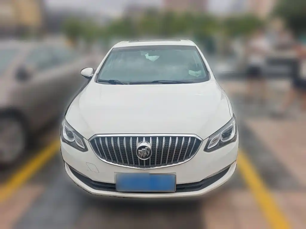 Buick Excelle 2015 — фото 24