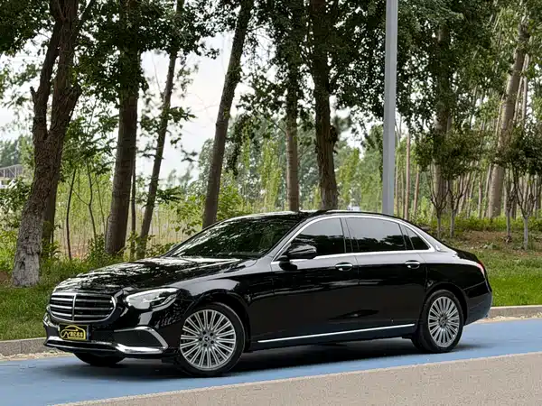 Mercedes-Benz E-Class 2023