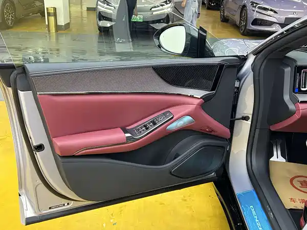Denza Z9GT 2026