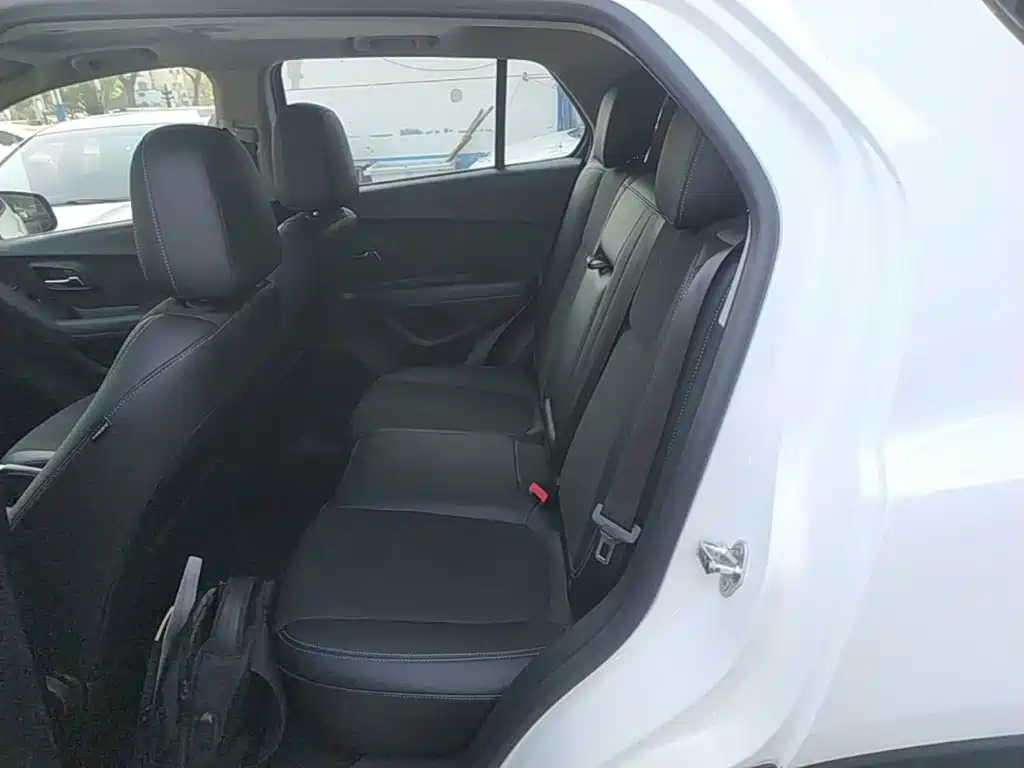 Chevrolet Trax 2016 — фото 17