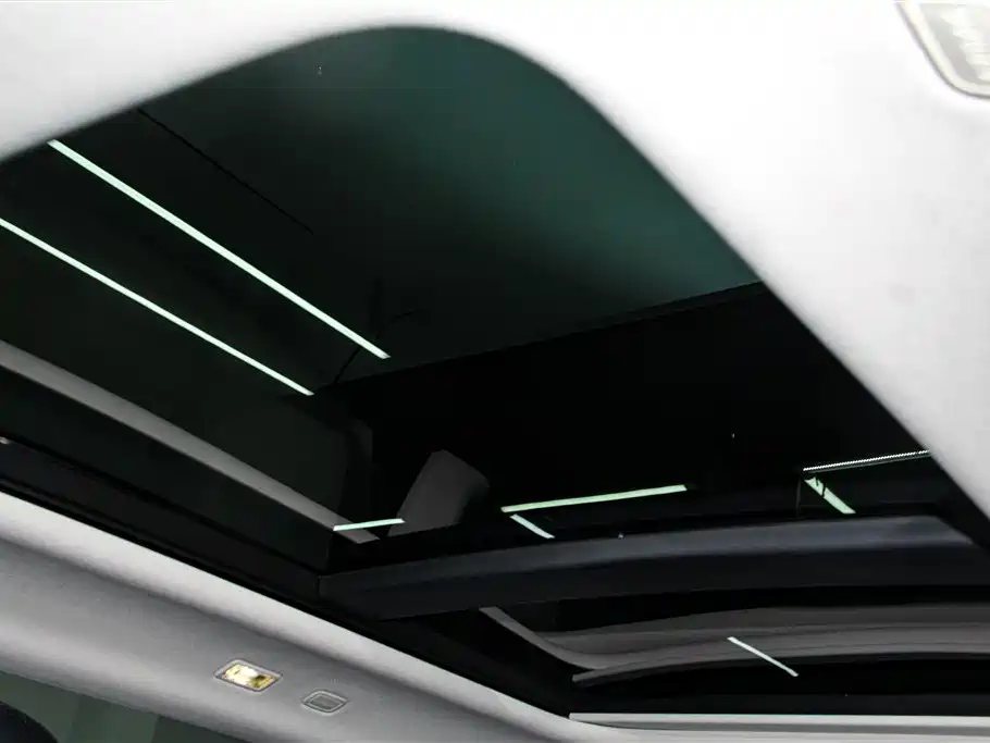 Land Rover Evoque 2025 — фото 26
