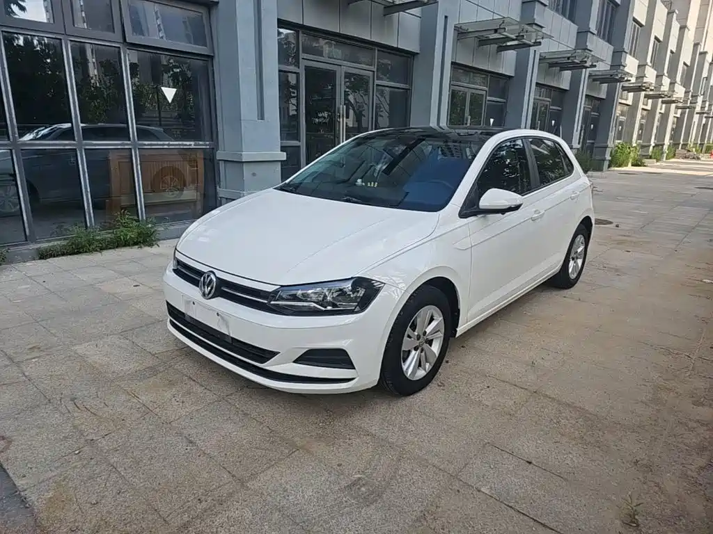 Volkswagen Polo 2021
