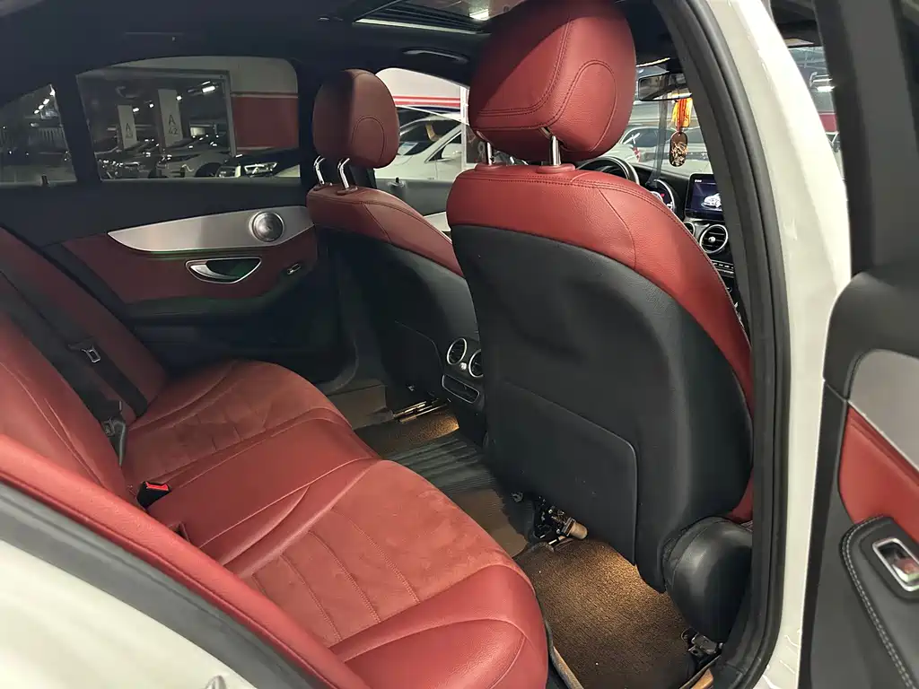 Mercedes-Benz C-Class 2020 — фото 17