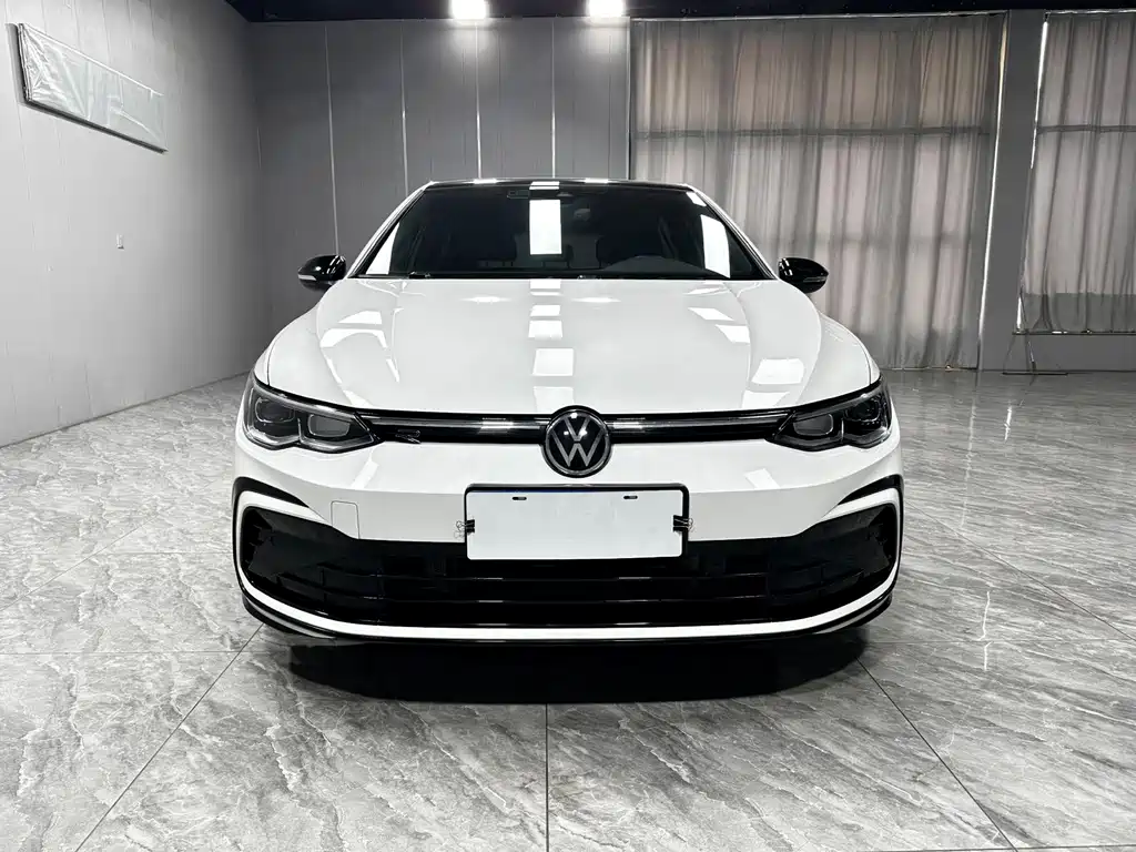 Volkswagen Golf 2022