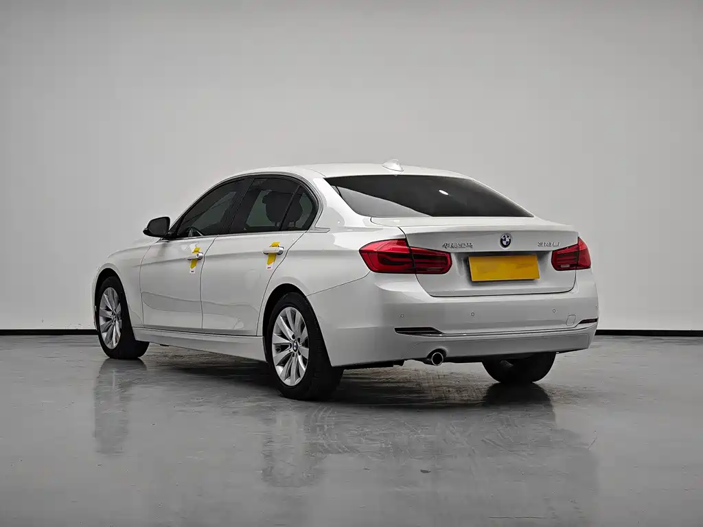BMW 3 Series 2017 — фото 5