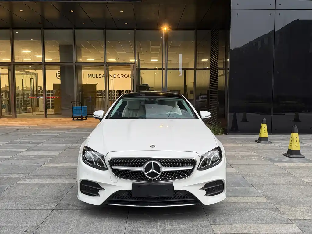 Mercedes-Benz E-Class 2021