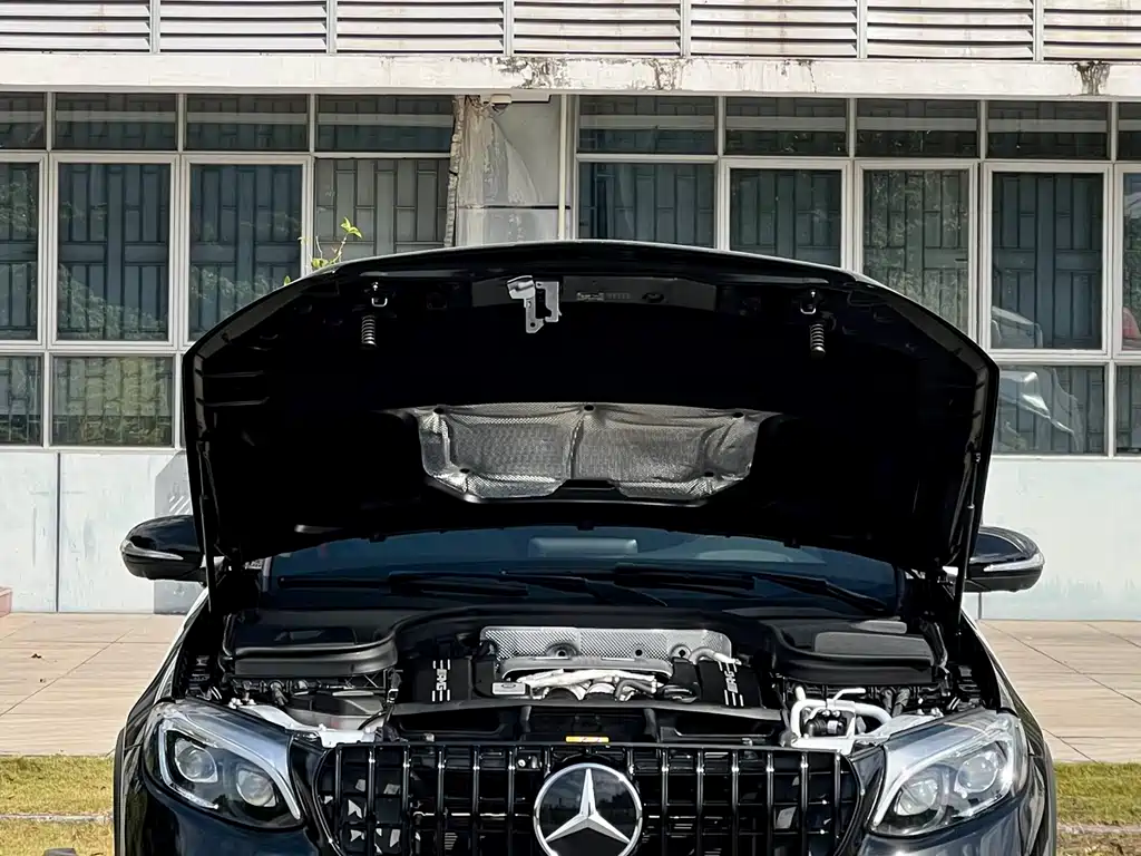 Mercedes-Benz GLC Coupe AMG 2019 — фото 8