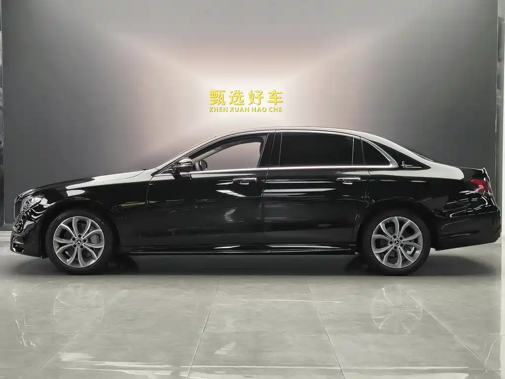 Mercedes-Benz E-Class 2020 — фото 11
