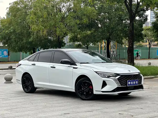 Dongfeng Yixuan MAX 2023