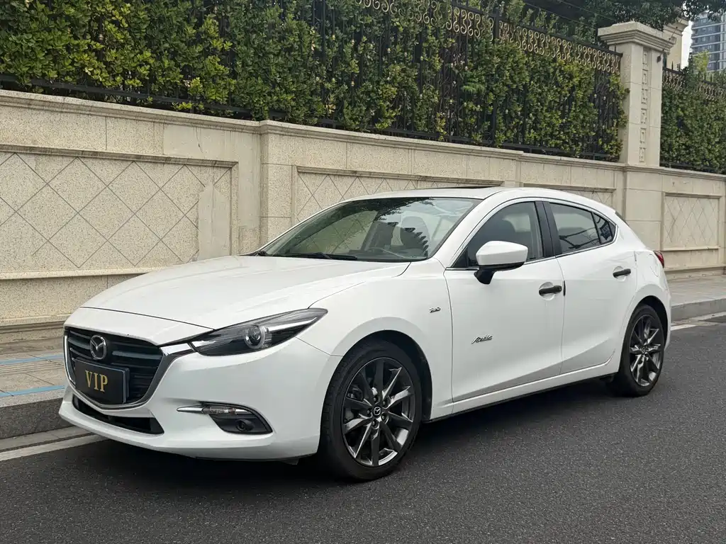 Mazda 3 Axela 2017