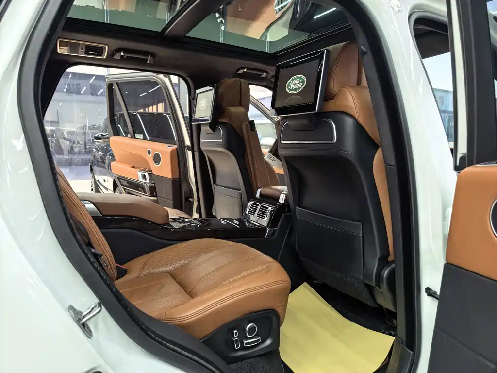 Land Rover Range Rover 2017 — фото 9