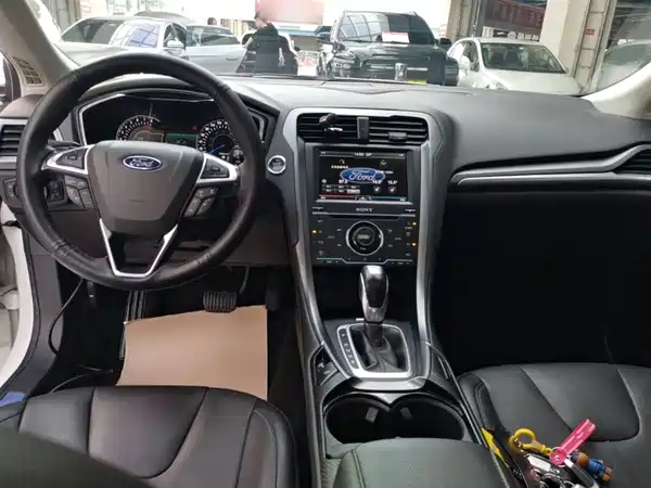 Ford Mondeo 2013