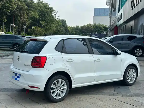 Volkswagen Polo 2014