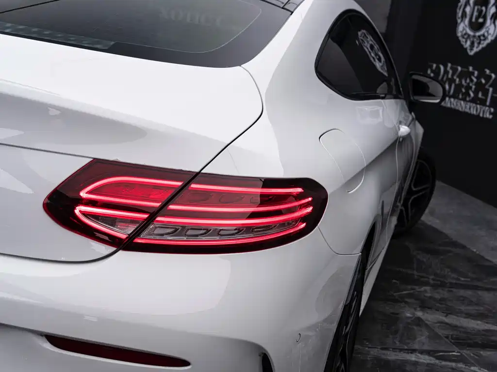 Mercedes-Benz C-Class 2019 — фото 11