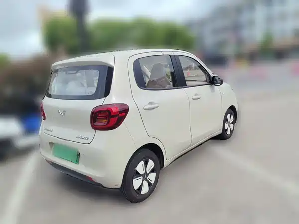 Wuling Hongguang MINIEV 2025