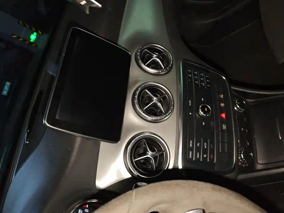 Mercedes-Benz CLA 2016 — фото 13