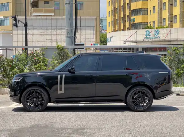 Land Rover Range Rover 2025