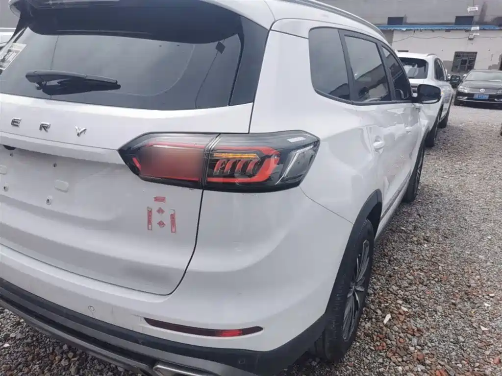 Chery Tiggo 8 PLUS 2023 — фото 8