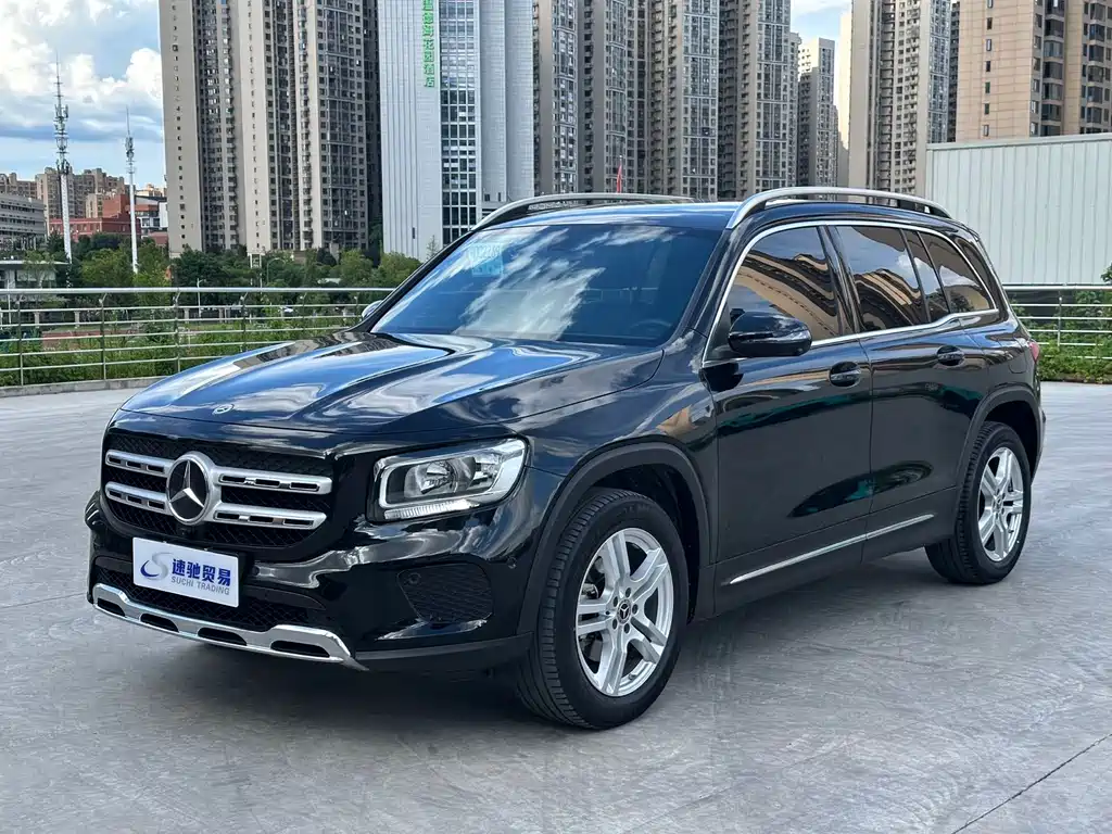 Mercedes-Benz GLB 2021