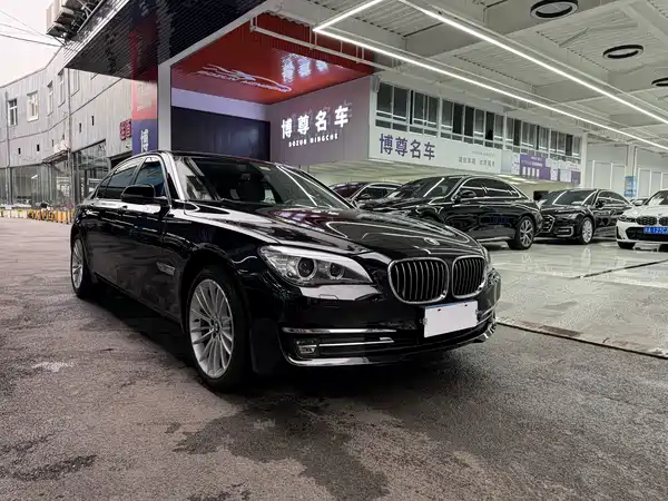 BMW 7 Series 2015