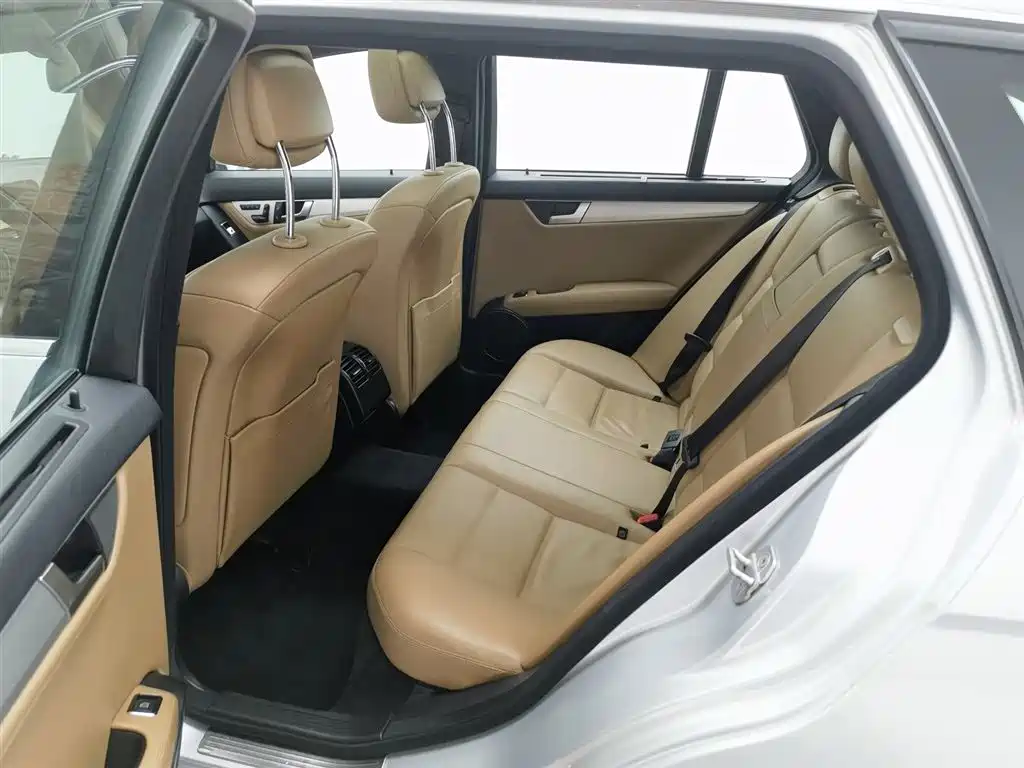 Mercedes-Benz C-Class 2013 — фото 15