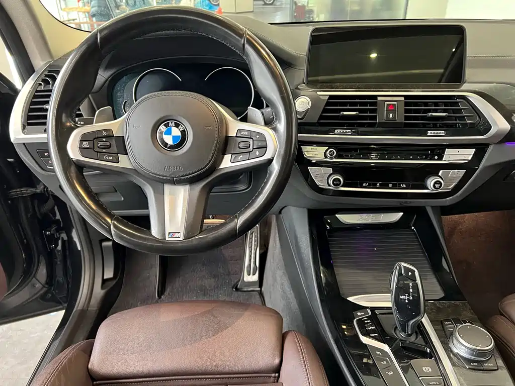 BMW X3 2018 — фото 6