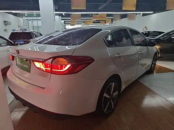Kia K3 2018