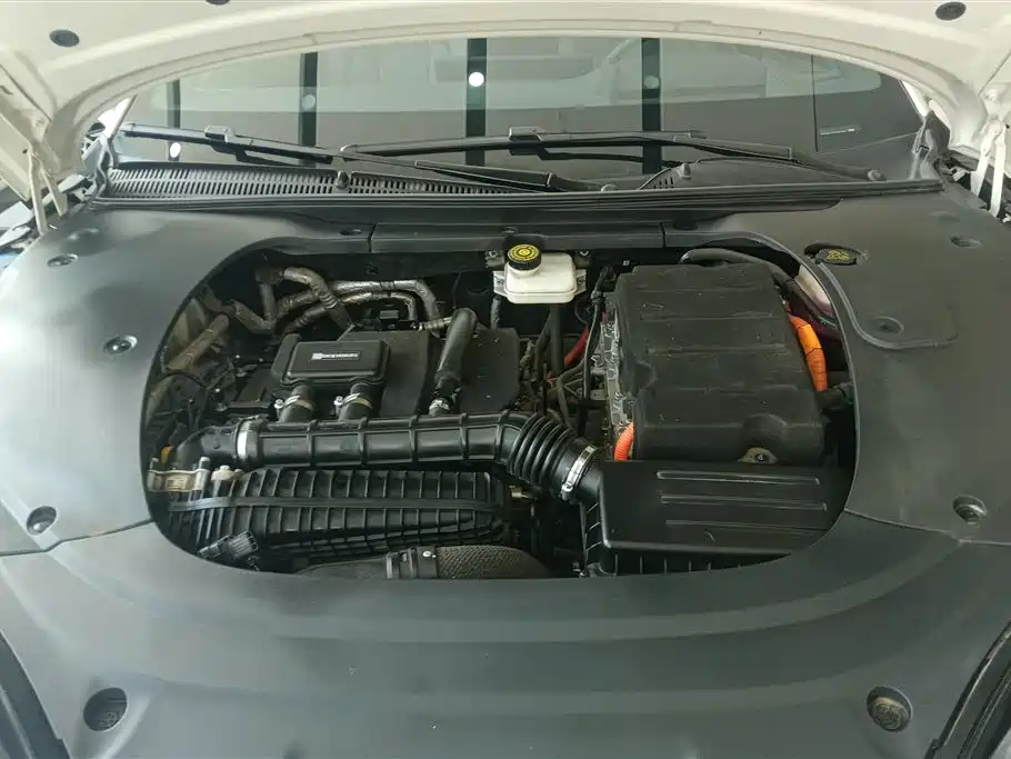 BYD Seal 07 DM-i 2025 — фото 10