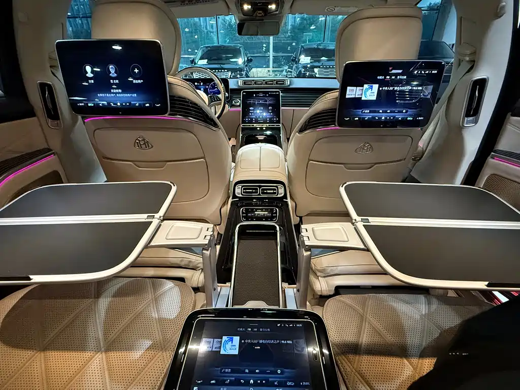 Mercedes-Benz Maybach S-Class 2022 — фото 23