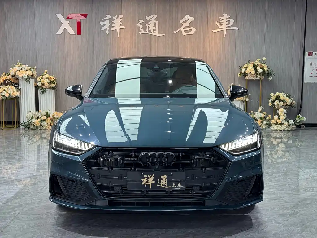Audi A7L 2023 — фото 2