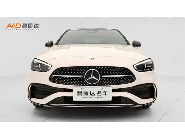 Mercedes-Benz C-Class 2025