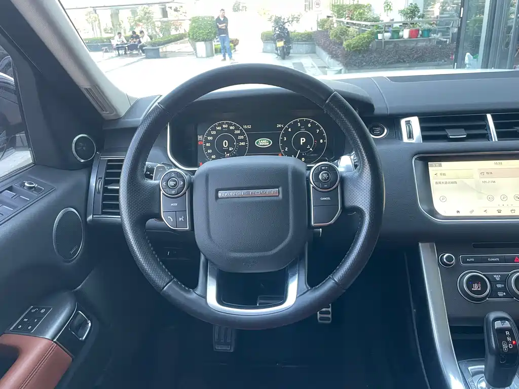 Land Rover Sport 2018 — фото 12