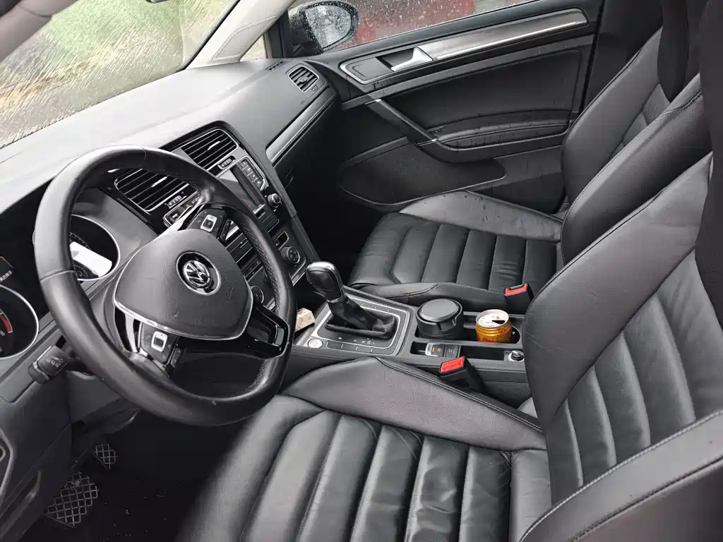 Volkswagen Golf 2016