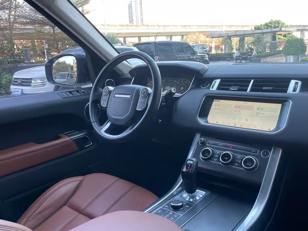 Land Rover Sport 2018 — фото 13