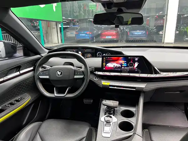 Changan UNI-V 2022