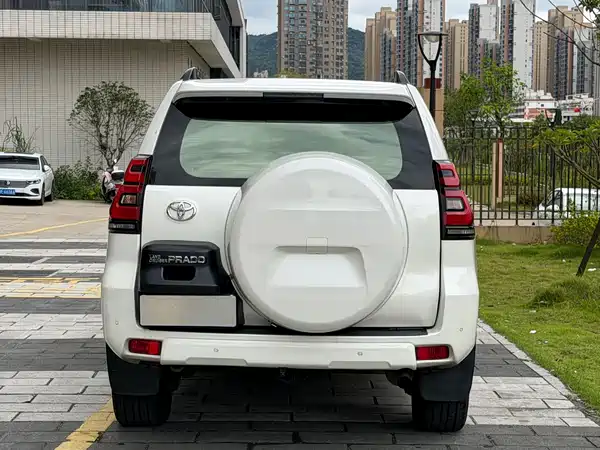 Toyota Prado 2018