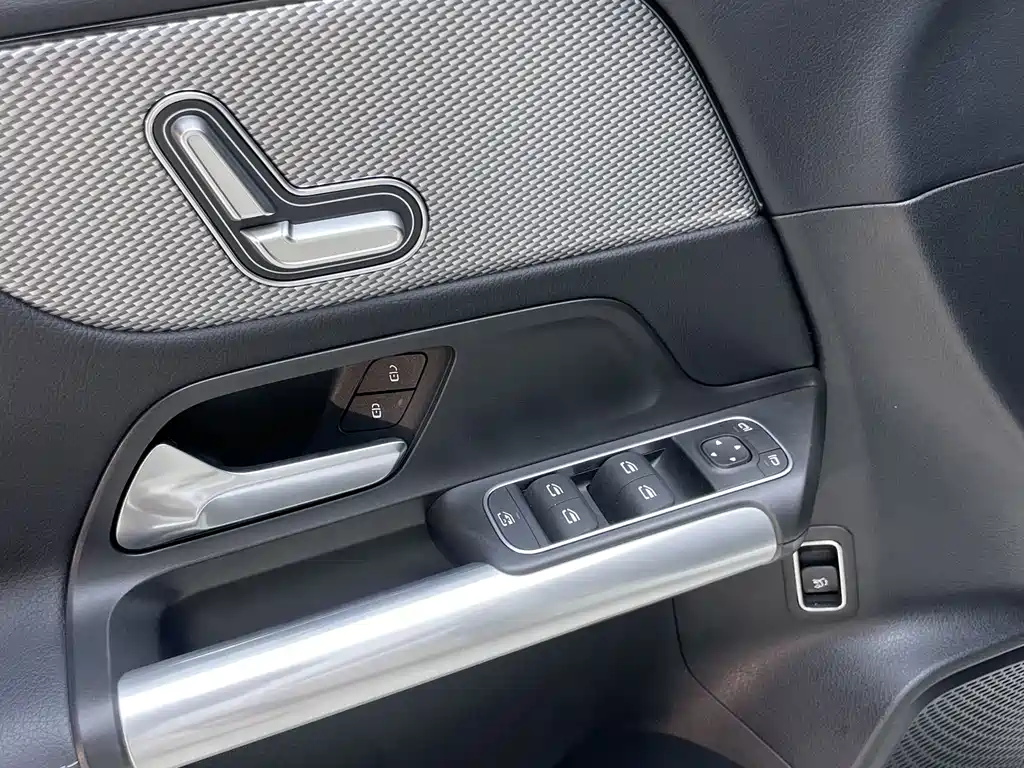 Mercedes-Benz GLA 2022 — фото 20