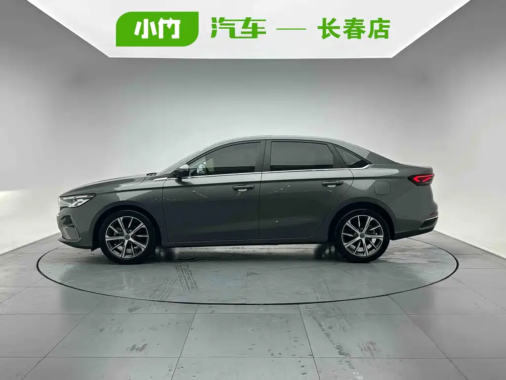 Geely Emgrand 2022 — фото 3