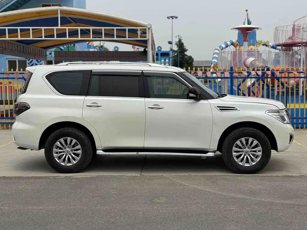 Nissan Patrol 2017 — фото 10
