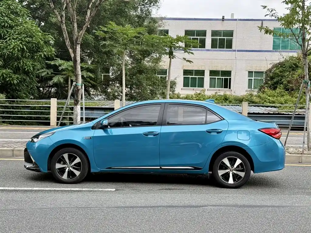 Toyota Levin Twin Engine E+ 2019 — фото 8