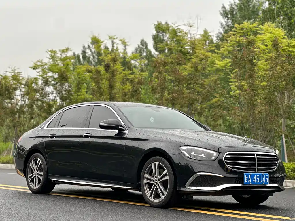 Mercedes-Benz E-Class 2021 — фото 3