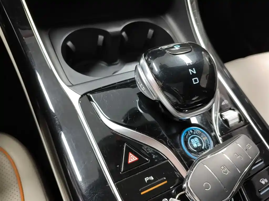 BYD Qin PLUS 2024 — фото 14