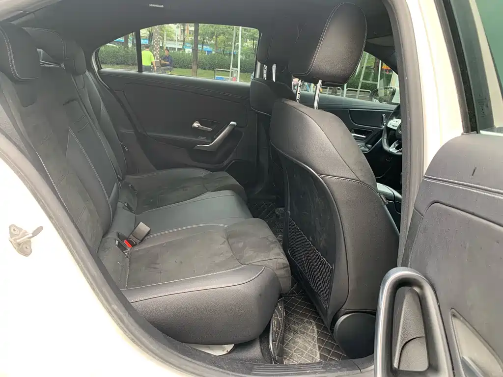 Mercedes-Benz A-Class 2020 — фото 14