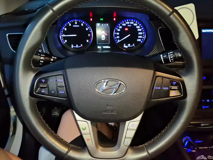 Hyundai Mistra 2016 — фото 15